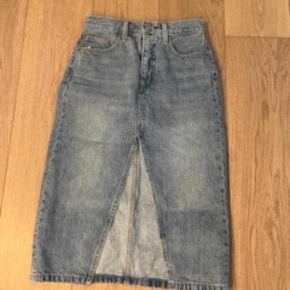 Denim Forum The 90's Halle Skirt Size 25 - Picture 1 of 3
